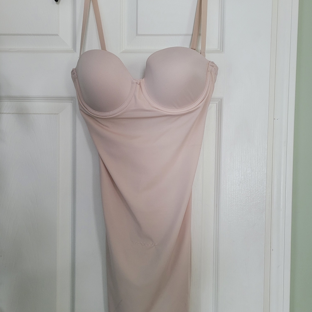 Maidenform body shaper